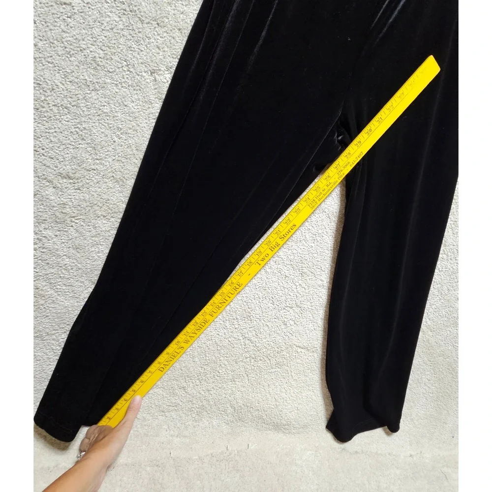 Briggs Petite Black Velvet Pants Elastic Waist Pull On Women's Large LP - Picture 6 of 6